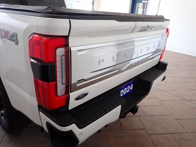2024 Ford Super Duty F-250 SRW PLATNUIM CREW CAB 4WD *DIESEL* Listowel ON