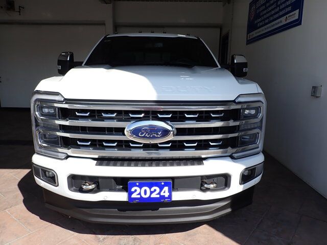 2024 Ford Super Duty F-250 SRW PLATNUIM CREW CAB 4WD *DIESEL* Listowel ON