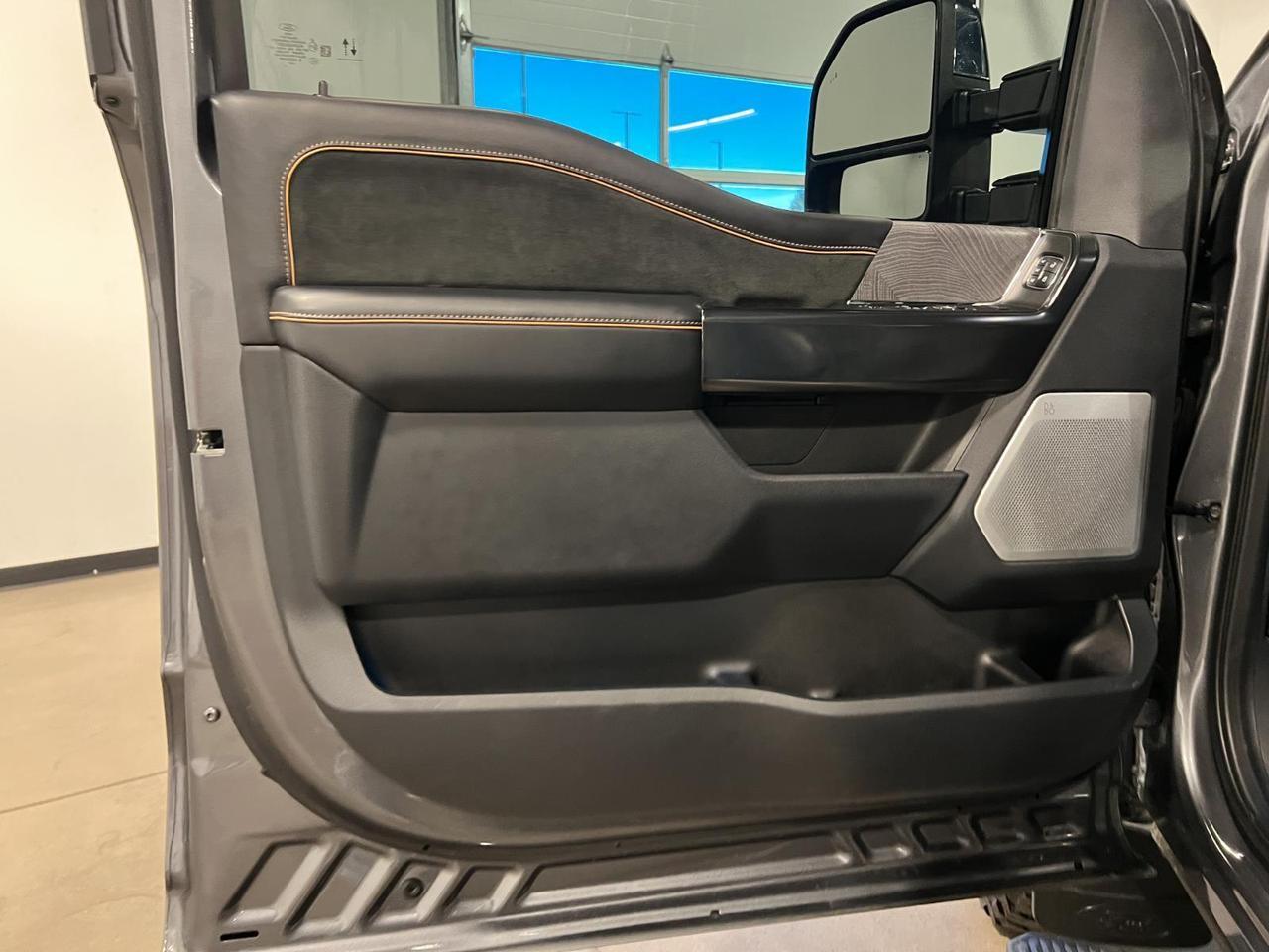 2024 Ford Super Duty F-250 SRW Platinum Parker CO