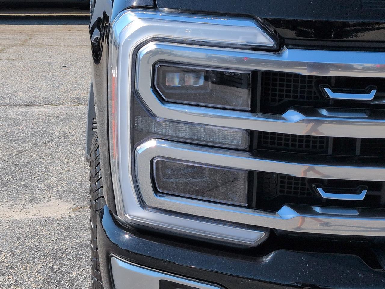 2024 Ford Super Duty F-250 SRW Platinum Winder GA