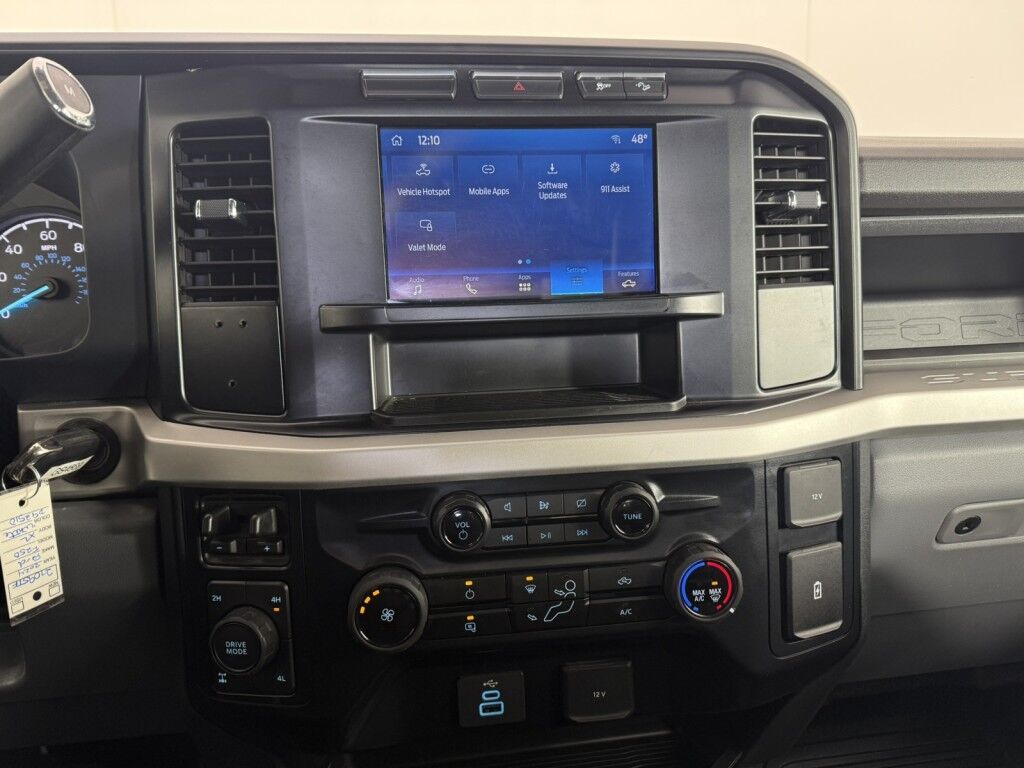 2024 Ford Super Duty F-250 SRW XL 4WD Crew Cab 8' Box Maumee OH