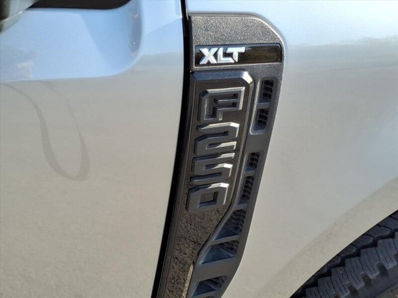 2024 Ford Super Duty F-250 SRW XLT Del Rio TX