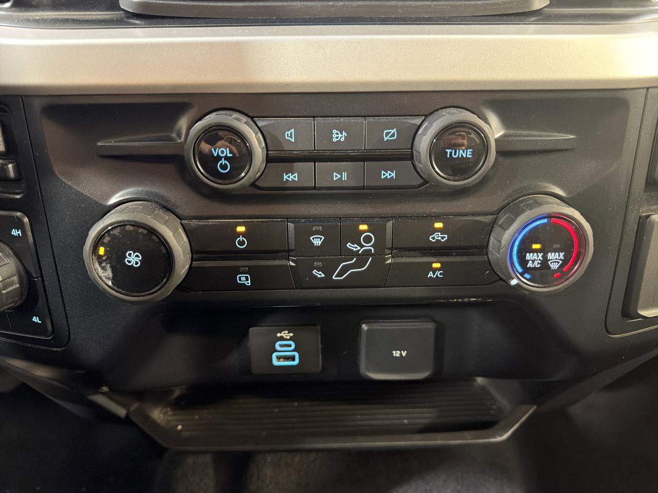 2024 Ford Super Duty F-250 SRW XLT San Antonio TX