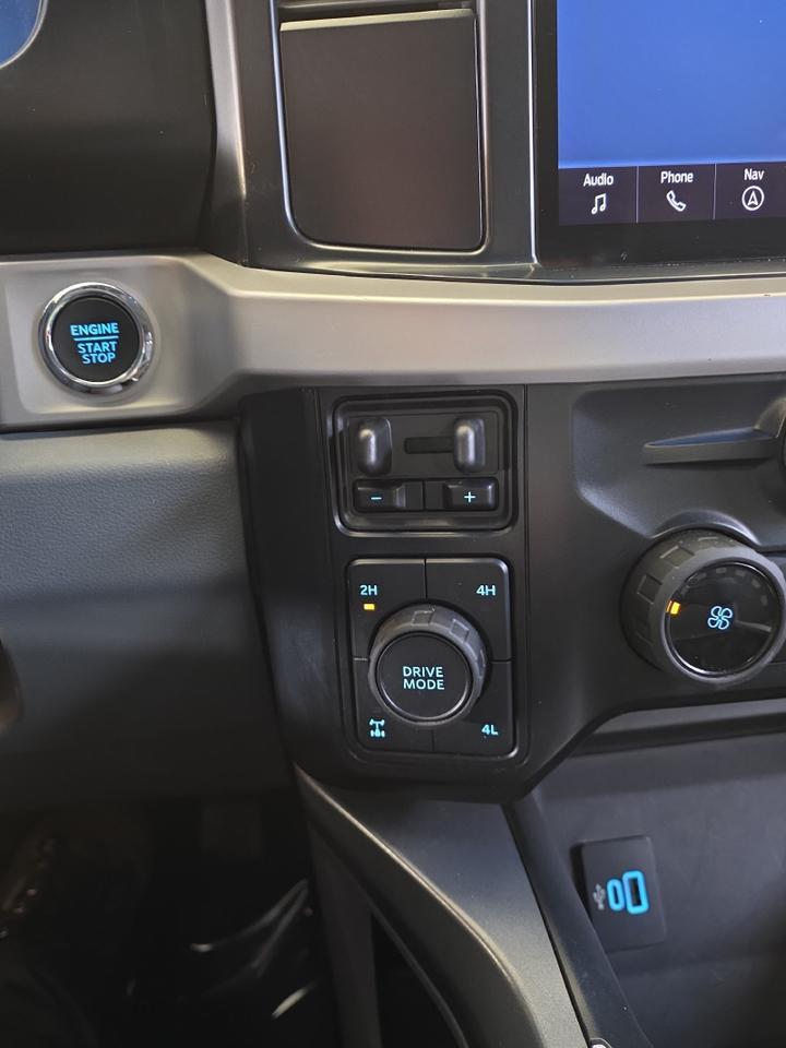 2024 Ford Super Duty F-250 SRW XLT Sand Lake NY