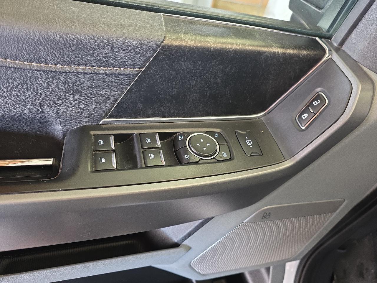 2024 Ford Super Duty F-250 SRW XLT Sand Lake NY