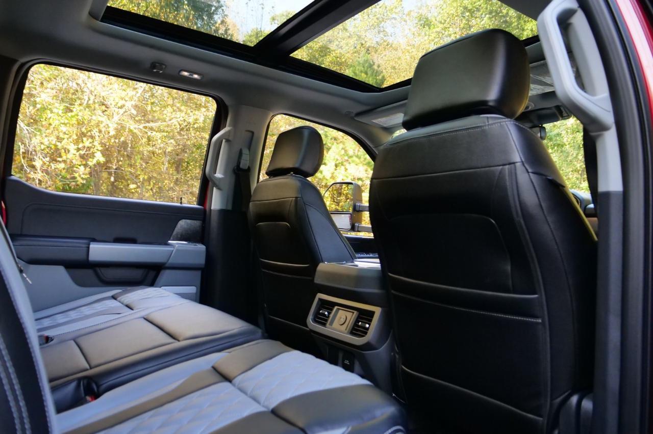 2024 Ford Super Duty F-250 XLT 4X4 / Sherrod LZ-1 Edition / HO Turbo Diesel! Lincolnton NC