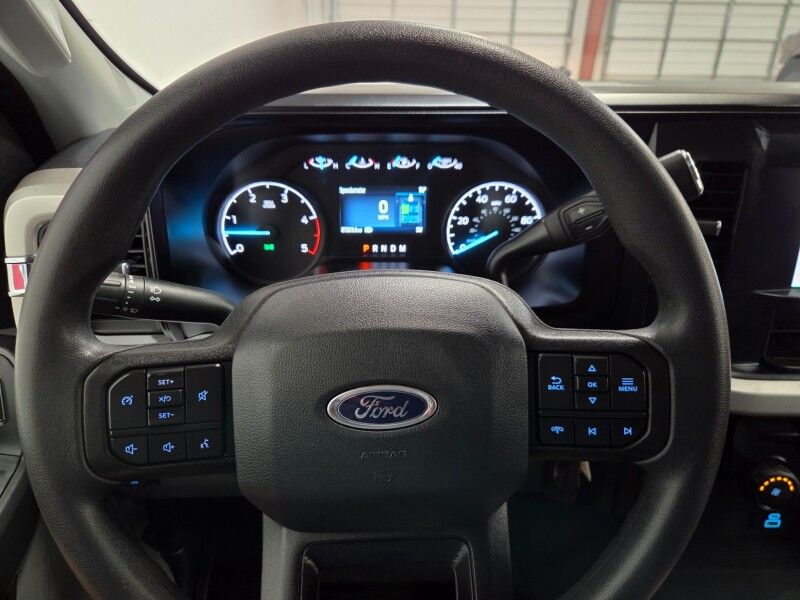 2024 Ford Super Duty F-250 XLT Crew Cab 6.7L Diesel FX4 4WD 1 Owner FREE WARRANTY Arlington TX