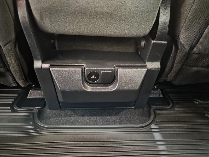 2024 Ford Super Duty F-250 XLT Crew Cab 6.7L Diesel FX4 4WD 1 Owner FREE WARRANTY Arlington TX