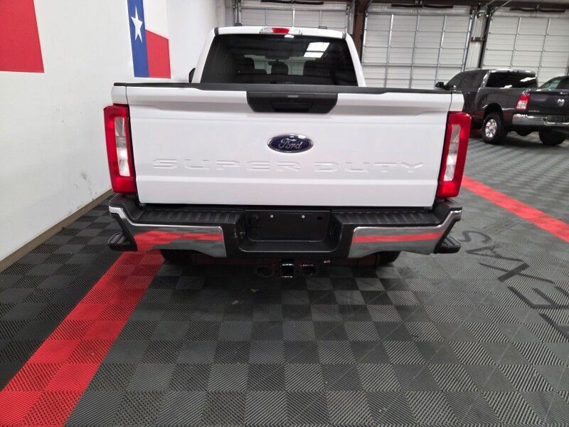 2024 Ford Super Duty F-250 XLT Crew Cab 6.7L Diesel FX4 4WD 1 Owner FREE WARRANTY Arlington TX