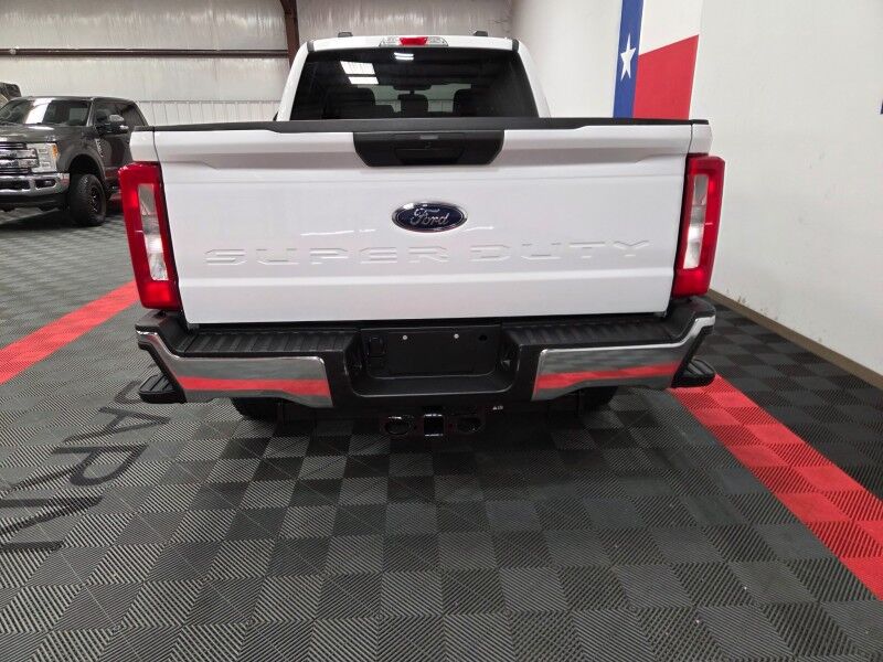 2024 Ford Super Duty F-250 XLT Crew Cab 6.7L Diesel FX4 4WD 1 Owner FREE WARRANTY Arlington TX