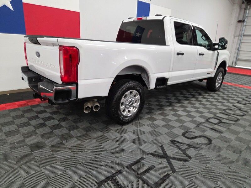 2024 Ford Super Duty F-250 XLT Crew Cab 6.7L Diesel FX4 4WD 1 Owner FREE WARRANTY Arlington TX