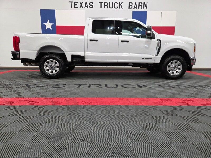 2024 Ford Super Duty F-250 XLT Crew Cab 6.7L Diesel FX4 4WD 1 Owner FREE WARRANTY Arlington TX