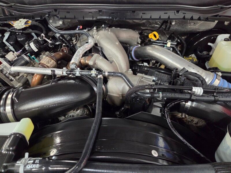 2024 Ford Super Duty F-250 XLT Crew Cab 6.7L Diesel FX4 4WD 1 Owner FREE WARRANTY Arlington TX