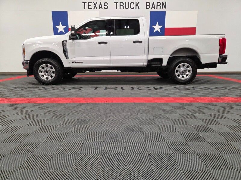 2024 Ford Super Duty F-250 XLT Crew Cab 6.7L Diesel FX4 4WD 1 Owner FREE WARRANTY