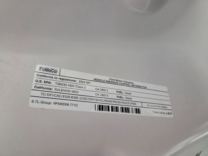 2024 Ford Super Duty F-250 XLT Crew Cab 6.7L Diesel FX4 4WD 1 Owner FREE WARRANTY Arlington TX