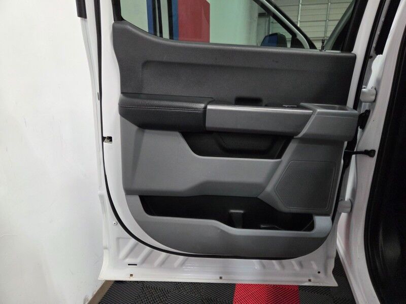 2024 Ford Super Duty F-250 XLT Crew Cab 6.7L Diesel FX4 4WD 1 Owner FREE WARRANTY Arlington TX