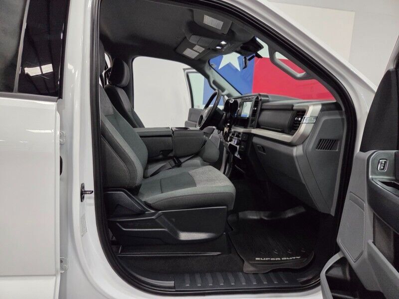 2024 Ford Super Duty F-250 XLT Crew Cab 6.7L Diesel FX4 4WD 1 Owner FREE WARRANTY Arlington TX
