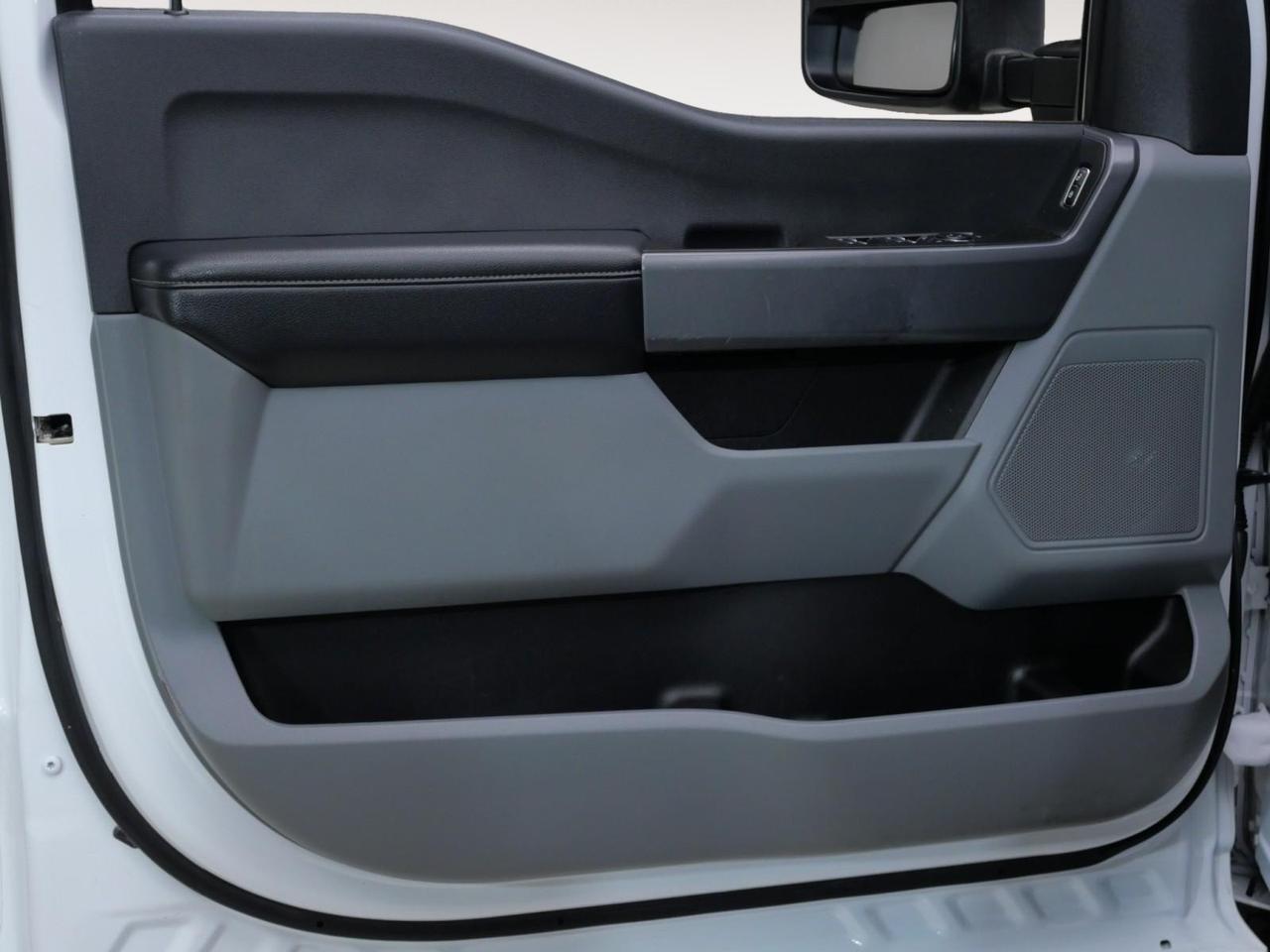 2024 Ford Super Duty F-250 XLT FX4 6.7L Power Stroke 4x4 Center Console Bucket Seats Mansfield TX