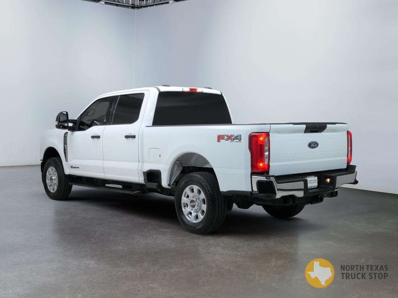 2024 Ford Super Duty F-250 XLT FX4 6.7L Power Stroke 4x4 Center Console Bucket Seats Mansfield TX