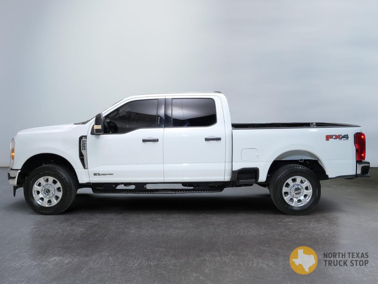 2024 Ford Super Duty F-250 XLT FX4 6.7L Power Stroke 4x4 Center Console Bucket Seats Mansfield TX