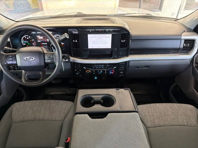2024 Ford Super Duty F-350 Crew Cab 4WD XLT w/Flat Bed Lafayette LA