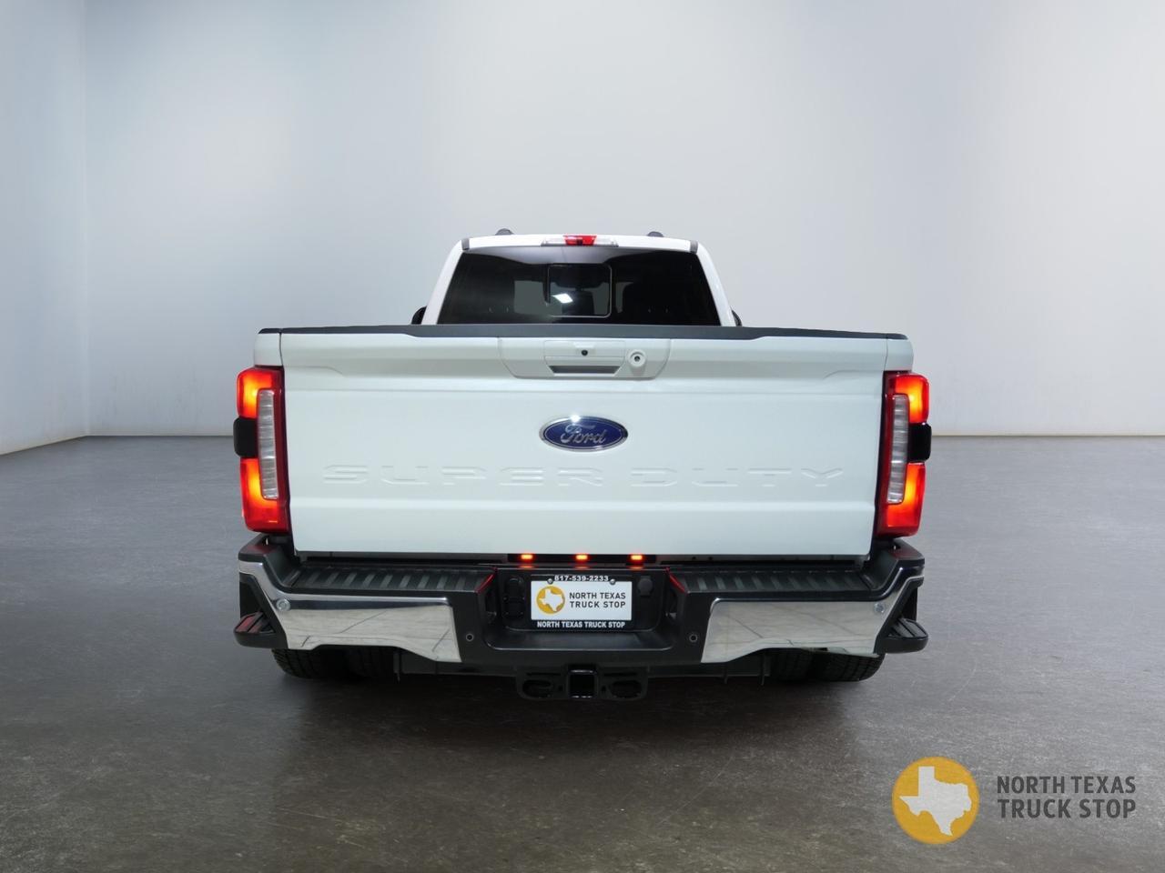2024 Ford Super Duty F-350 DRW Lariat FX4 6.7L Power Stroke 4x4 Mansfield TX