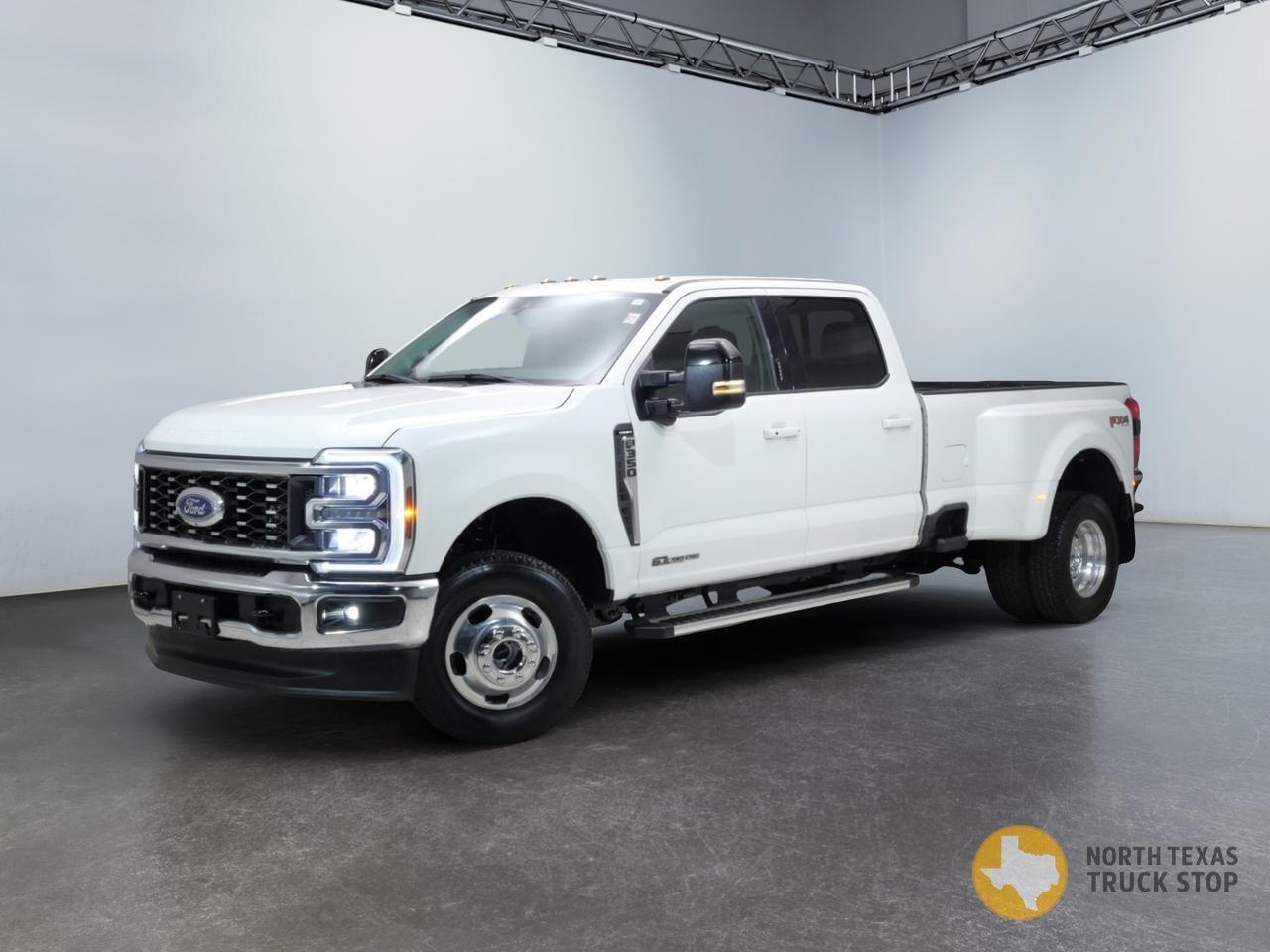 2024 Ford Super Duty F-350 DRW Lariat FX4 6.7L Power Stroke 4x4 Mansfield TX