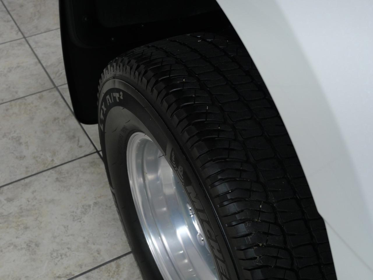 2024 Ford Super Duty F-350 DRW Lariat FX4 High Output 6.7L Power Stroke 4x4 Mansfield TX