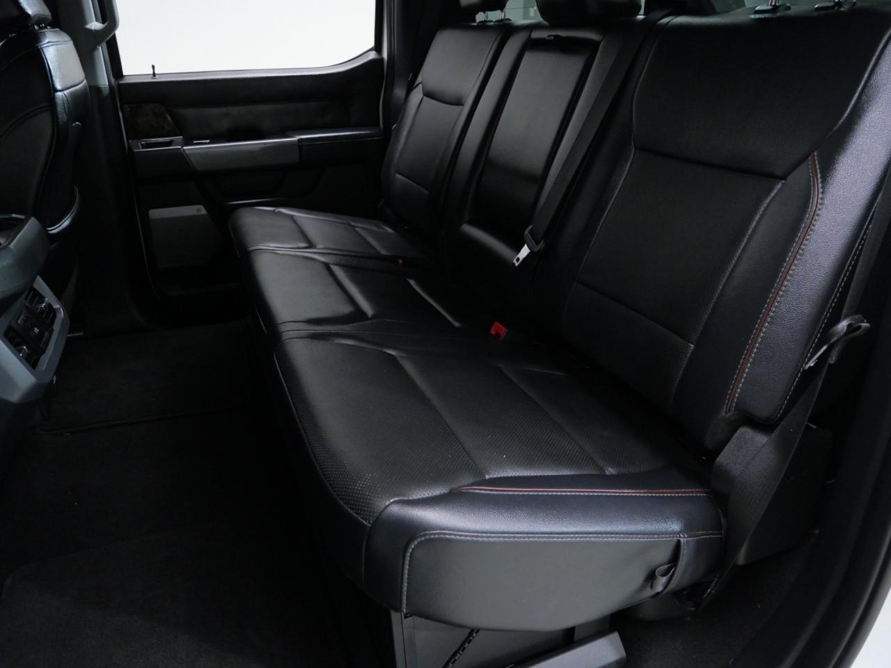 2024 Ford Super Duty F-350 DRW Lariat FX4 High Output 6.7L Power Stroke 4x4 Mansfield TX