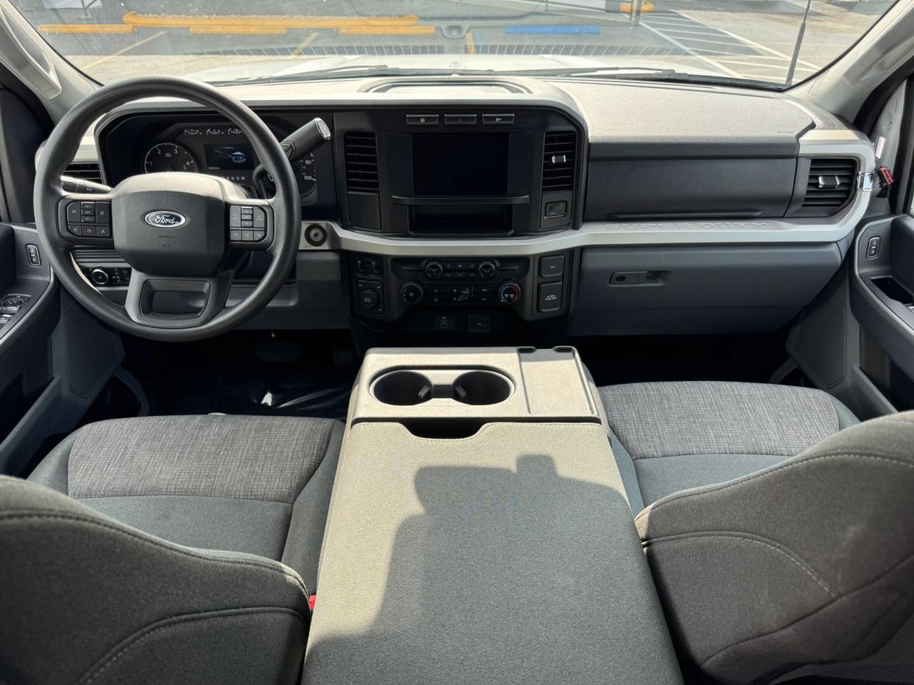 2024 Ford Super Duty F-350 DRW XL Miami FL