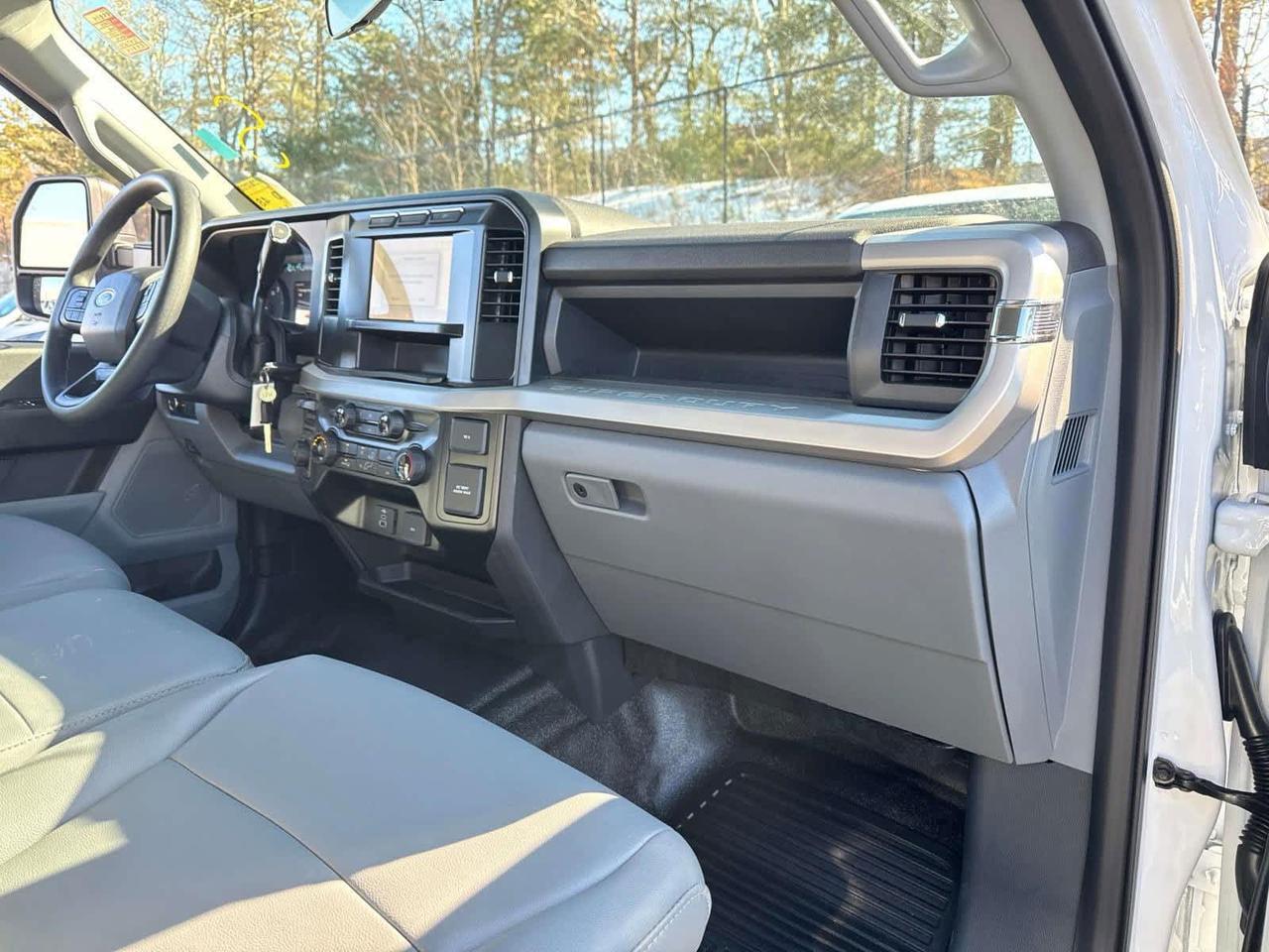 2024 Ford Super Duty F-350 DRW XL Plymouth MA