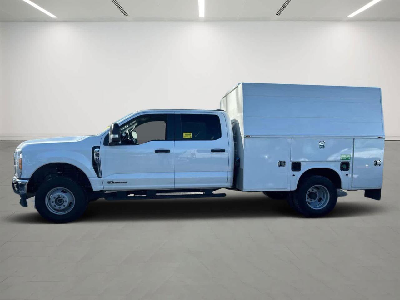 2024 Ford Super Duty F-350 DRW XL Plymouth MA