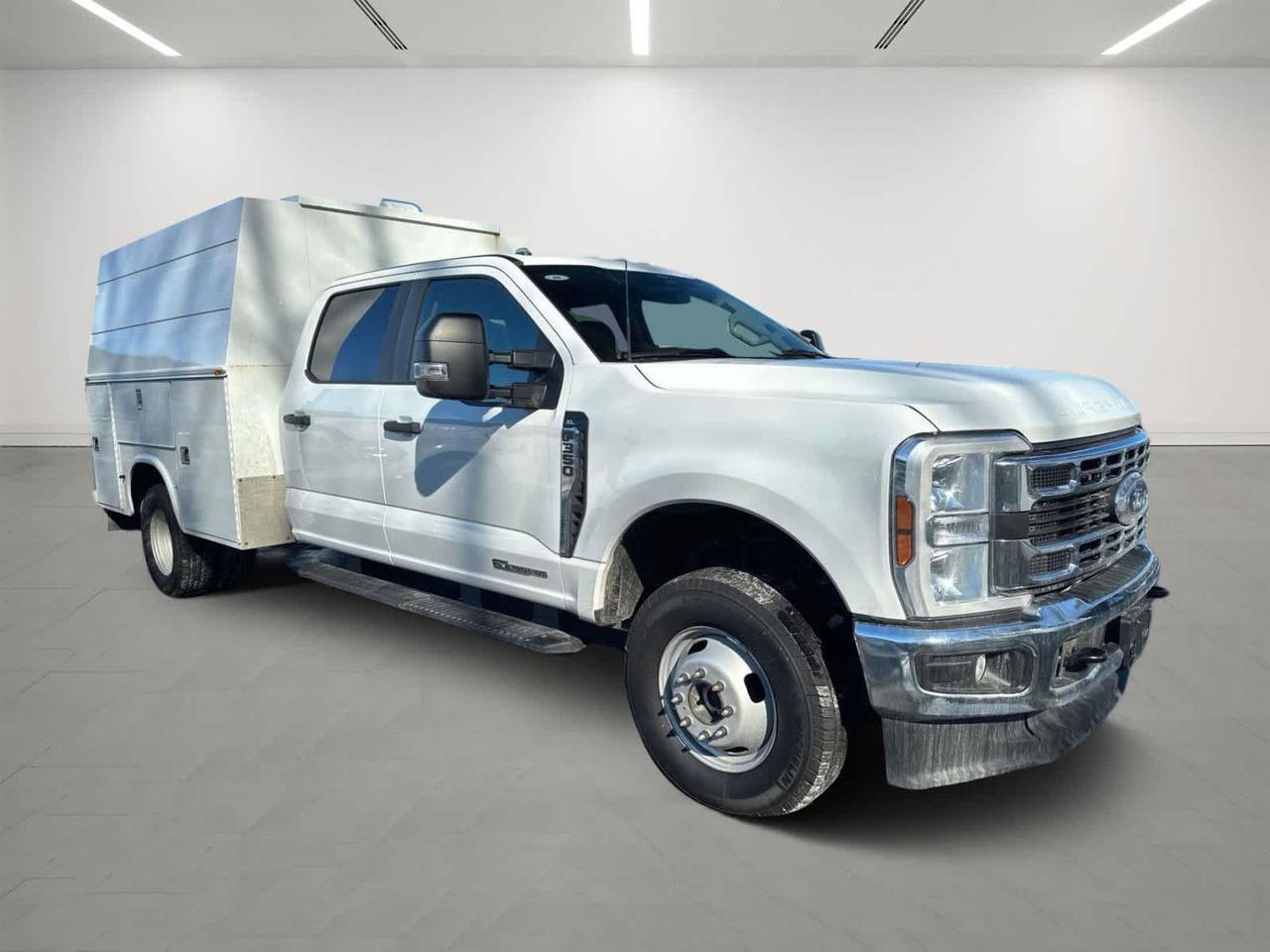 2024 Ford Super Duty F-350 DRW XL Plymouth MA