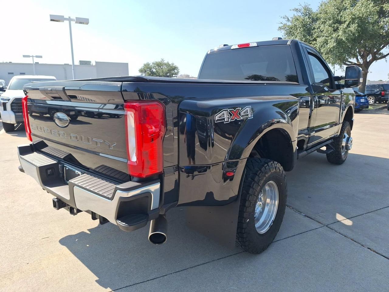 2024 Ford Super Duty F-350 DRW XLT Hurst TX