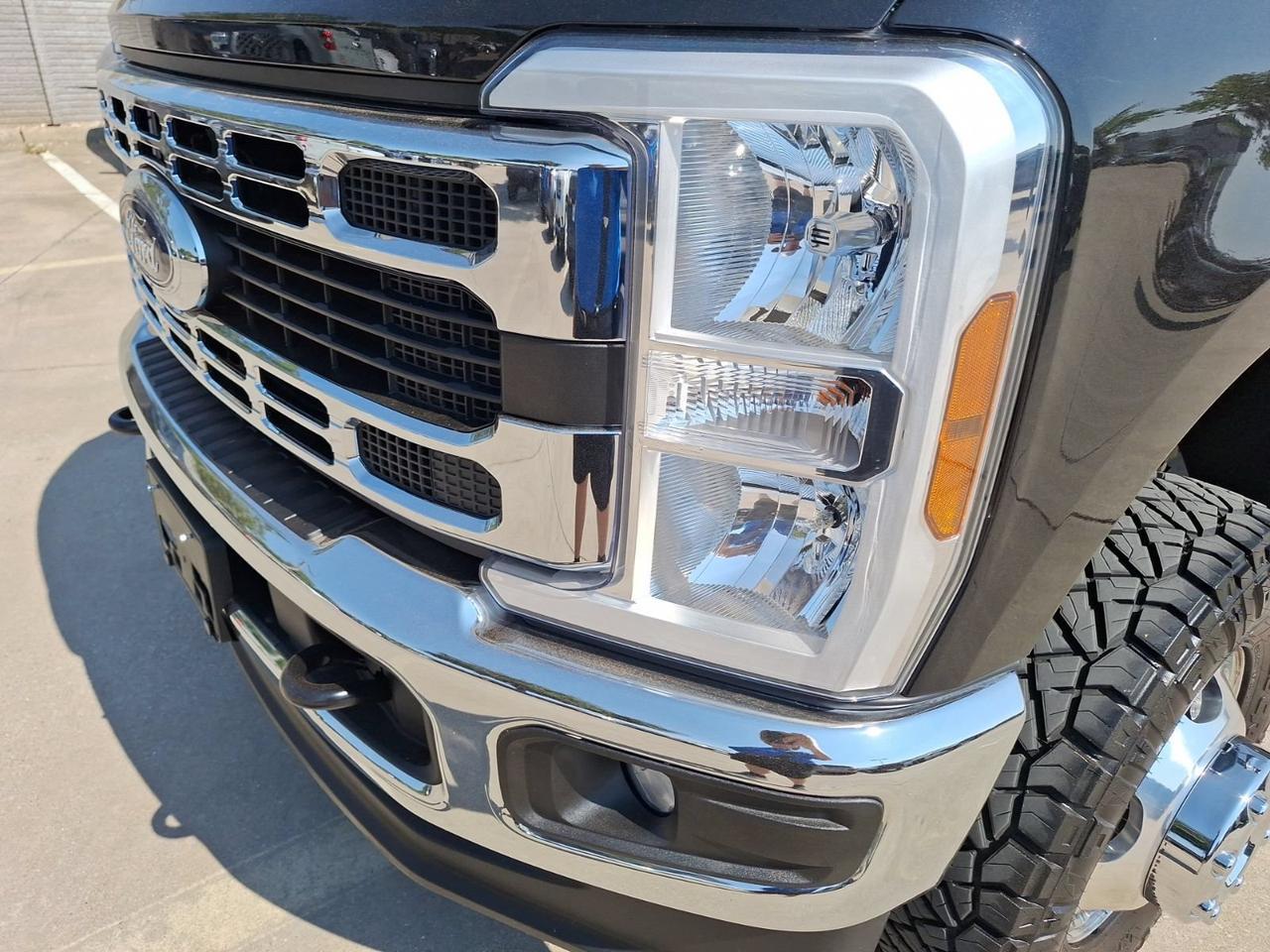2024 Ford Super Duty F-350 DRW XLT Hurst TX