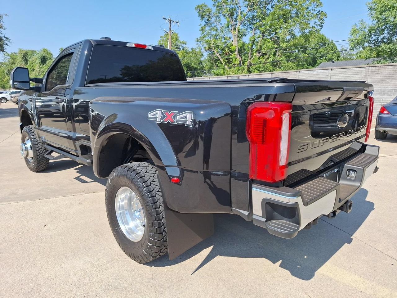 2024 Ford Super Duty F-350 DRW XLT Hurst TX