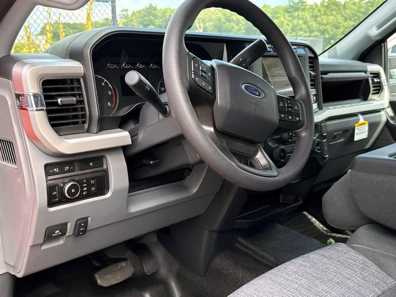 2024 Ford Super Duty F-350 DRW Plymouth MA