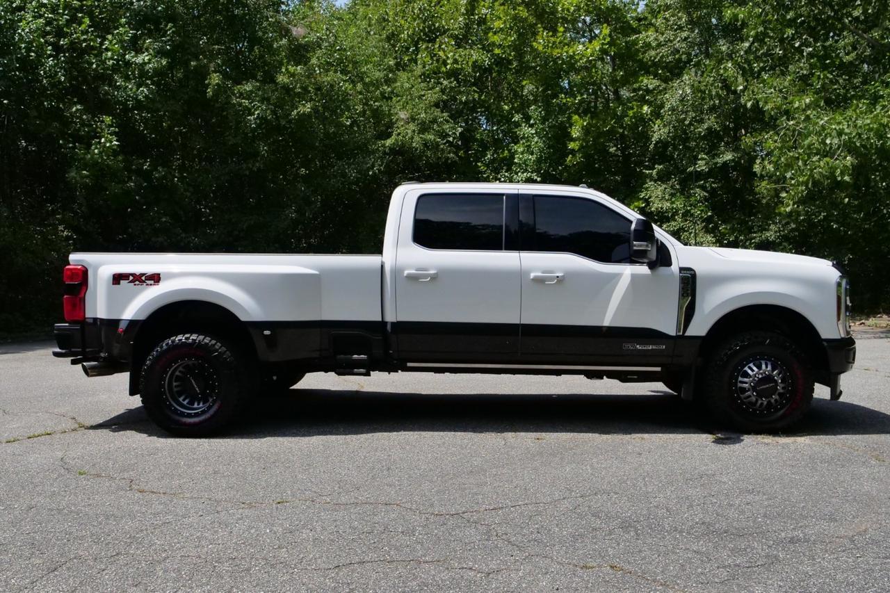 2024 Ford Super Duty F-350 King Ranch 4X4 / DRW / 6.7L Diesel / 5th Wheel! Lincolnton NC