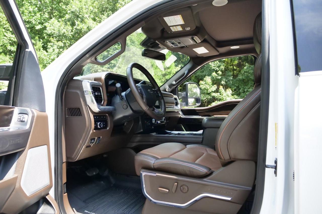 2024 Ford Super Duty F-350 King Ranch 4X4 / DRW / 6.7L Diesel / 5th Wheel! Lincolnton NC