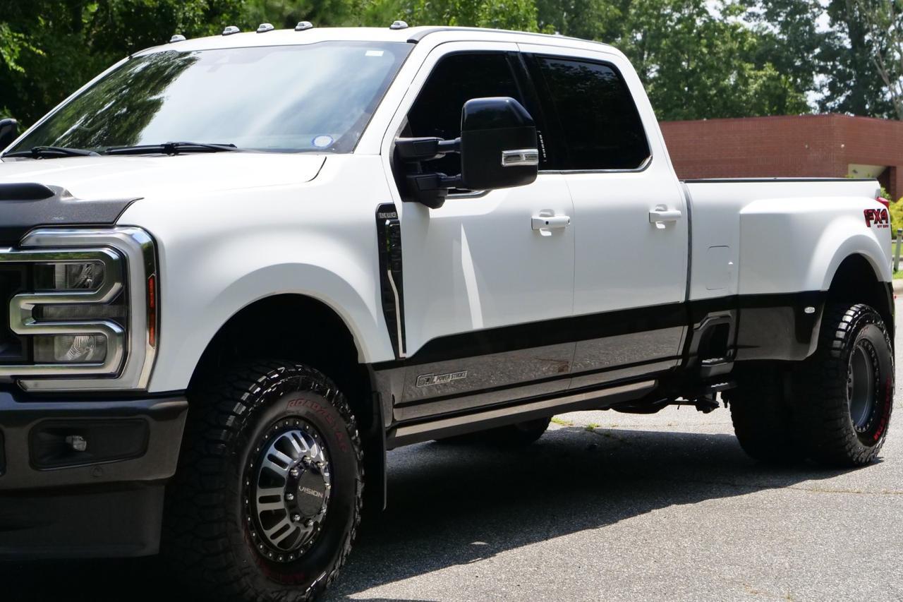 2024 Ford Super Duty F-350 King Ranch 4X4 / DRW / 6.7L Diesel / 5th Wheel! Lincolnton NC