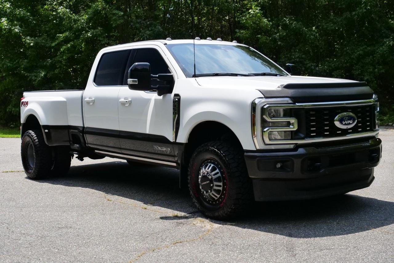 2024 Ford Super Duty F-350 King Ranch 4X4 / DRW / 6.7L Diesel / 5th Wheel! Lincolnton NC