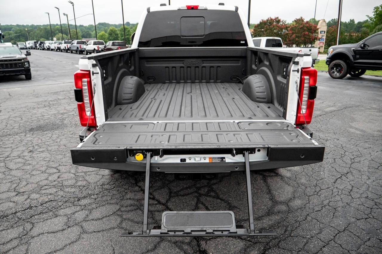 2024 Ford Super Duty F-350 King Ranch 4X4 / Wheels & Tires Upgrade / Diesel! Lincolnton NC