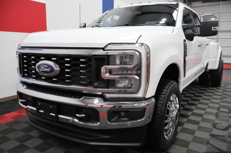 2024 Ford Super Duty F-350 King Ranch FX4 Dually Chrome Pkg 20in Wheels FREE WARRANTY Arlington TX