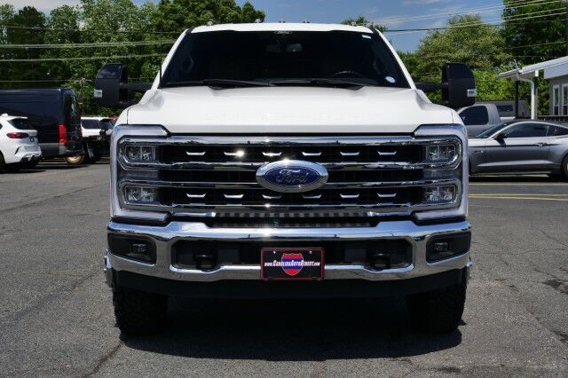 2024 Ford Super Duty F-350 LARIAT 4X4 / DRW / CM Flat Bed / 9FT / Turbo Diesel! High Point NC