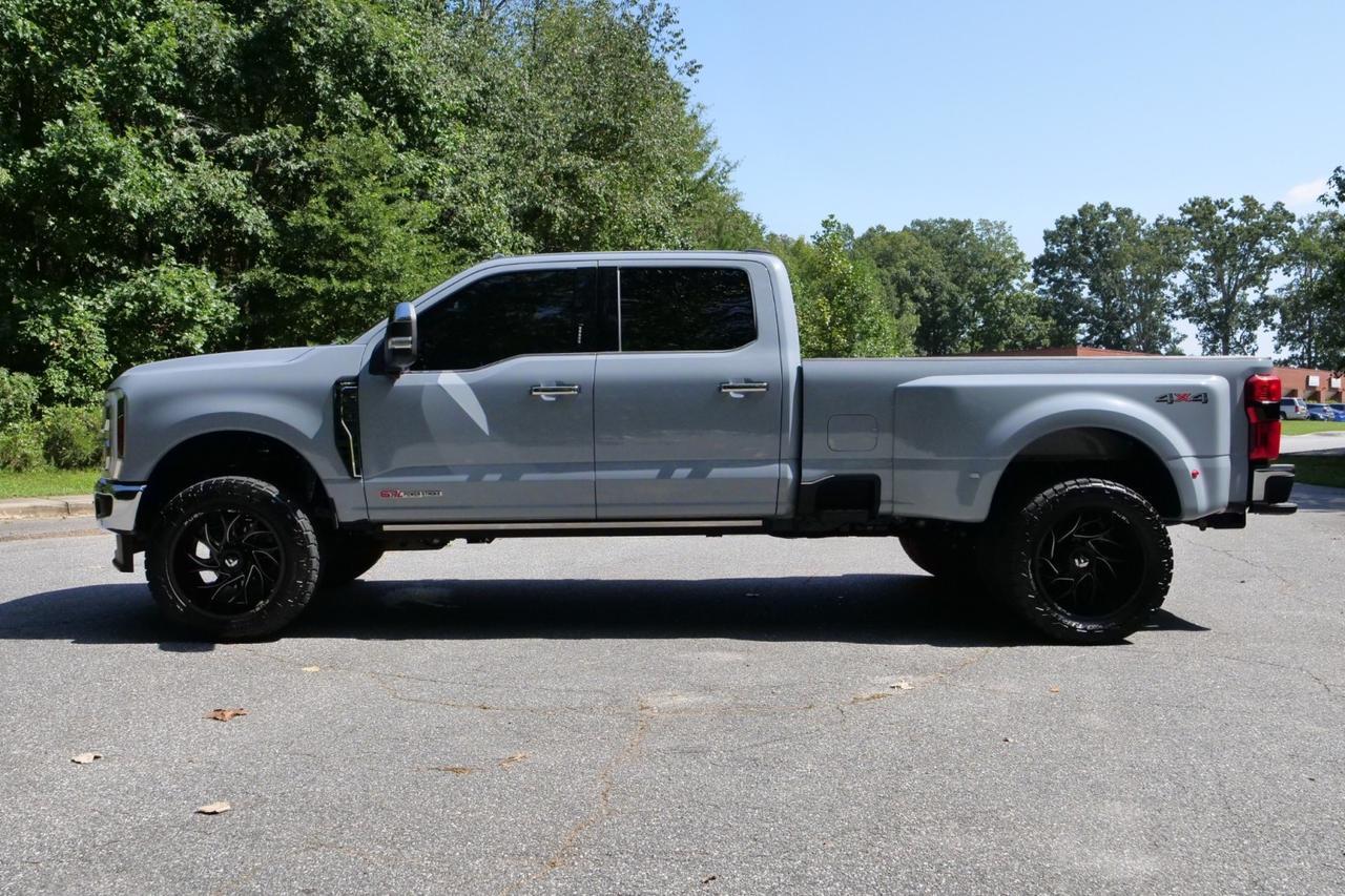 2024 Ford Super Duty F-350 LARIAT 4X4 / DRW / HO Diesel / Ultimate Package Lincolnton NC