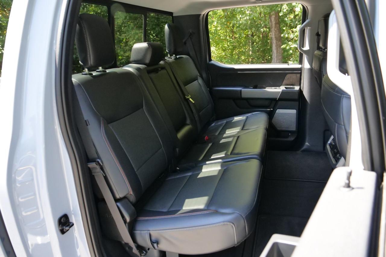 2024 Ford Super Duty F-350 LARIAT 4X4 / DRW / HO Diesel / Ultimate Package Lincolnton NC