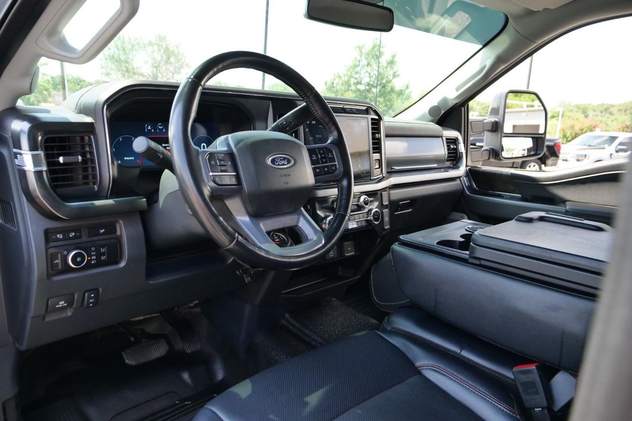 2024 Ford Super Duty F-350 LARIAT 4X4 / DRW / Neckover Hauler Bed / HO Diesel! Lincolnton NC