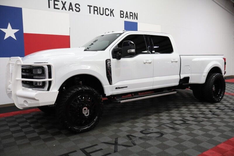 2024 Ford Super Duty F-350 LARIAT 6.7L Diesel Triple Crown Lift 24in Wheels Custom Interior