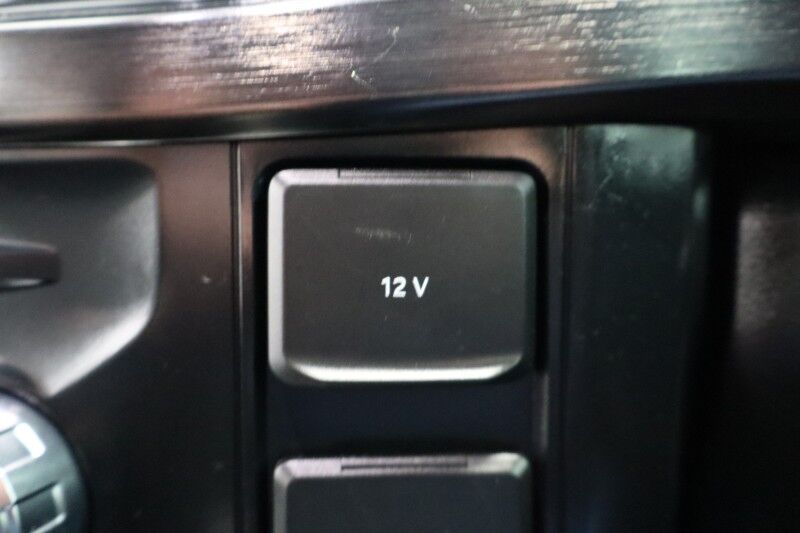 2024 Ford Super Duty F-350 LARIAT 6.7L Diesel Triple Crown Lift 24in Wheels Custom Interior Arlington TX