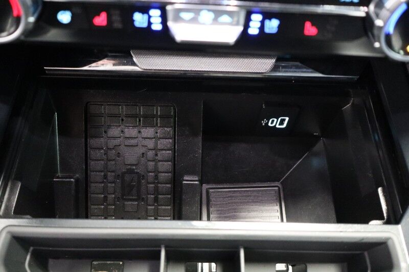 2024 Ford Super Duty F-350 LARIAT 6.7L Diesel Triple Crown Lift 24in Wheels Custom Interior Arlington TX